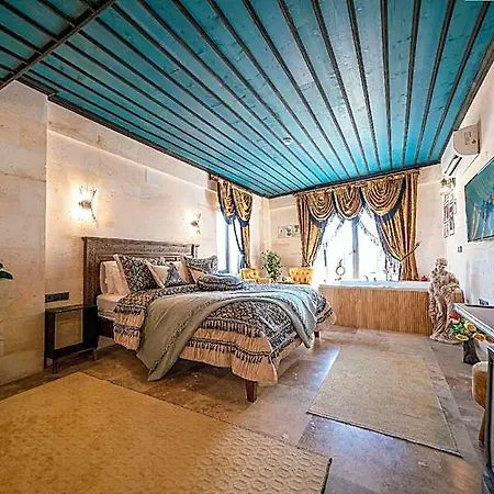 Hotel Abra Stone House 3*
